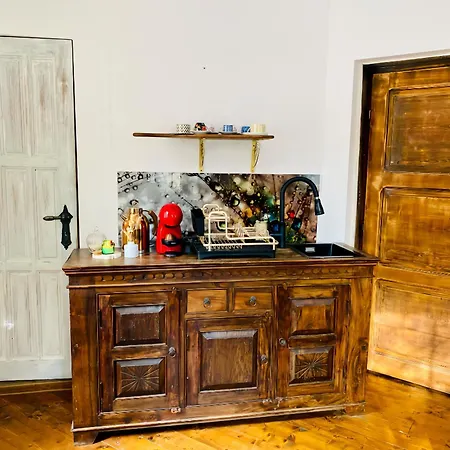 Artcity - 3 Boutique Suits In Historic Town