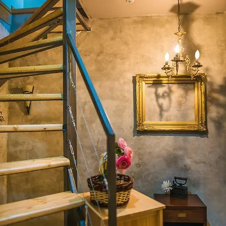Historic Artcity In Old Town Villa Plovdiv
